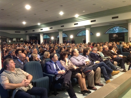 Assemblea di piazza a Udine