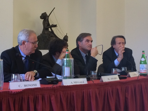 Banche: Megale,basta cattiva finanza, rinnovo classe dirigente