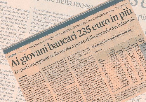 Ai giovani bancari 235 euro in più