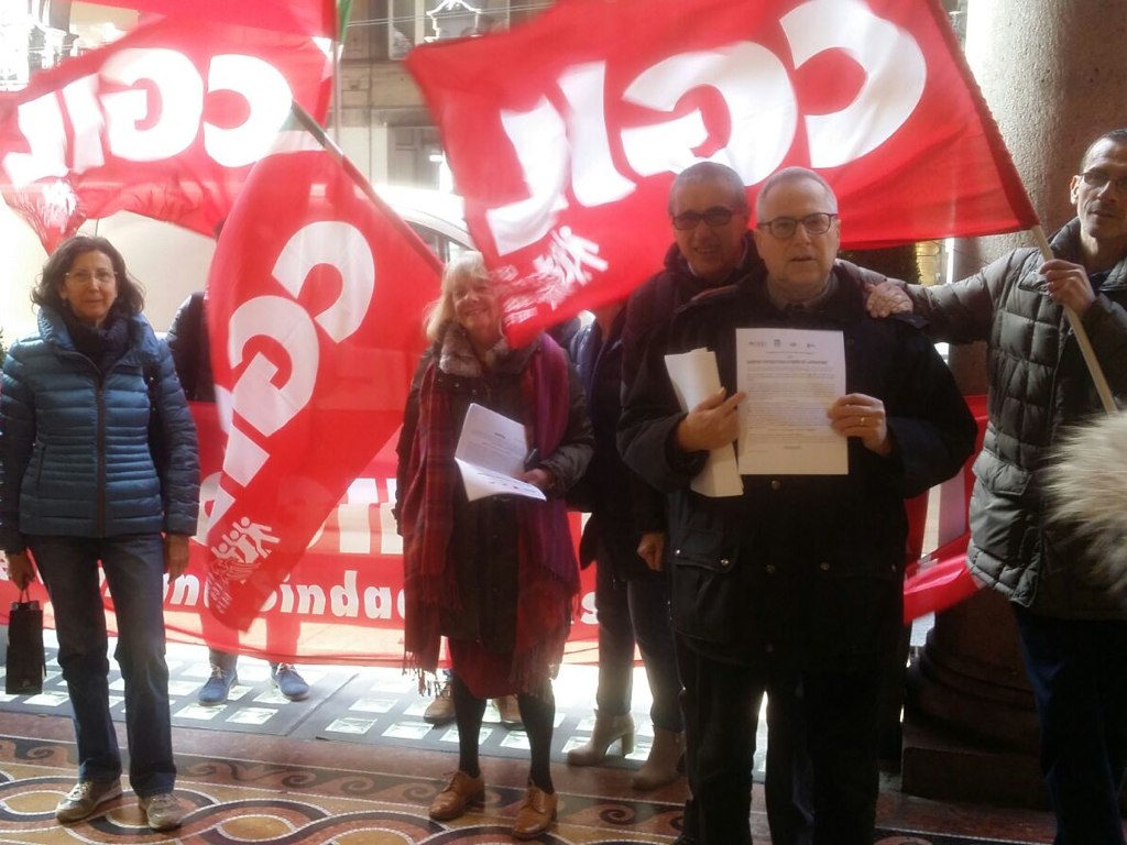 Il presidio a Genova contro SNA