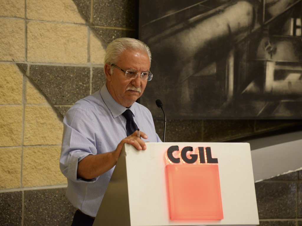 Si lavora di più, si guadagna di meno