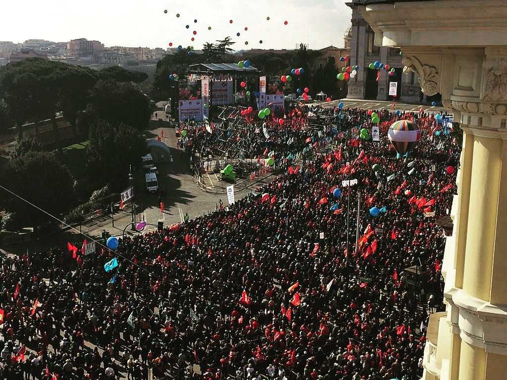 Il Governo e la Banca d’Italia quella piazza parla anche a noi