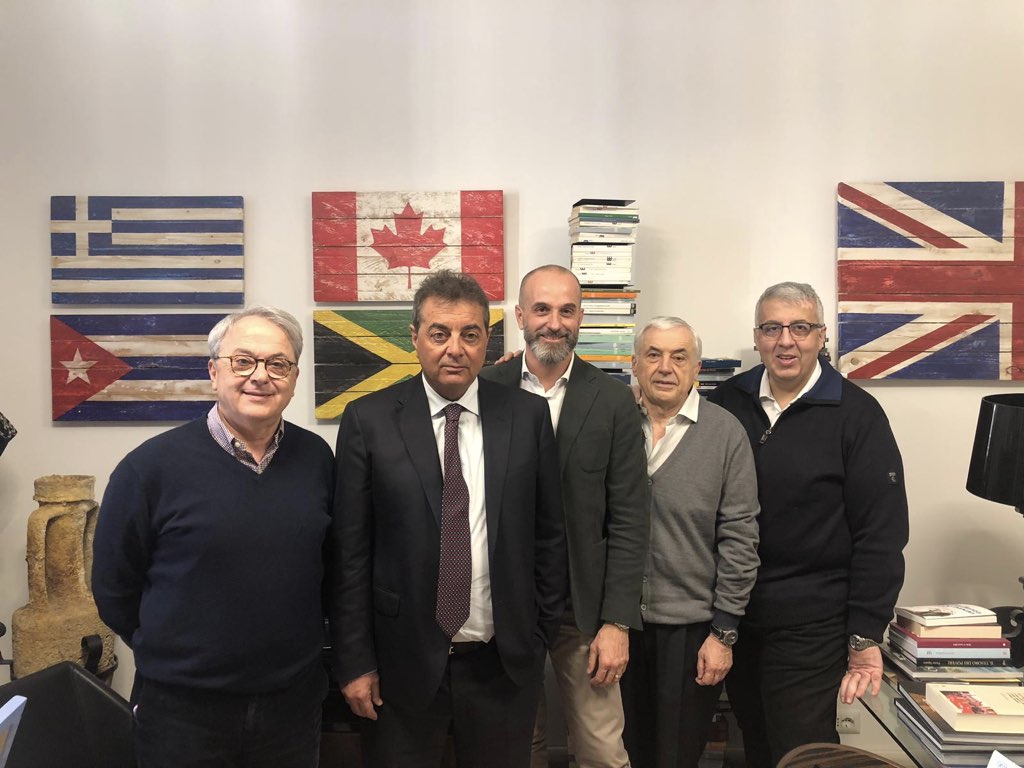 CCNL ABI – Banche: i sindacati approvano la piattaforma per rinnovo contratto