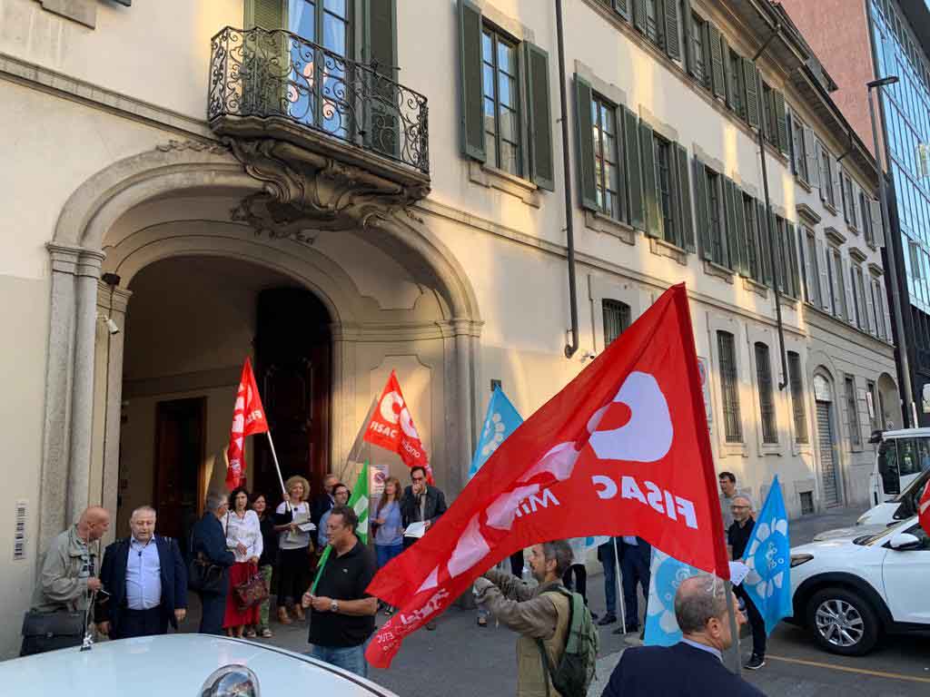 Esternalizzazioni UBI: il giorno della protesta – gallery